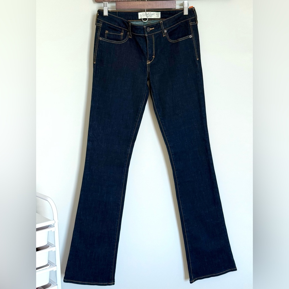 NWT Abercrombie & Fitch The A&F Boot Jeans Dark Wash Size 4L 27x35